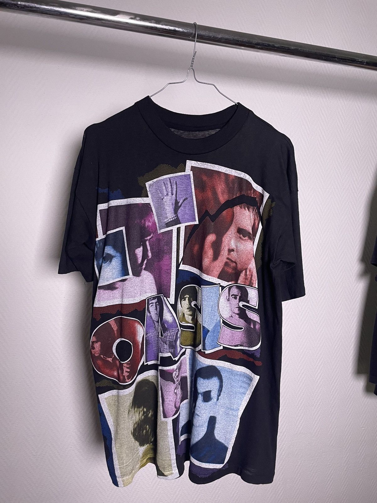 Band Tees × Vintage 1990s Oasis All Over Print Tee Size US L / EU 52-54 / 3 - 1 Thumbnail