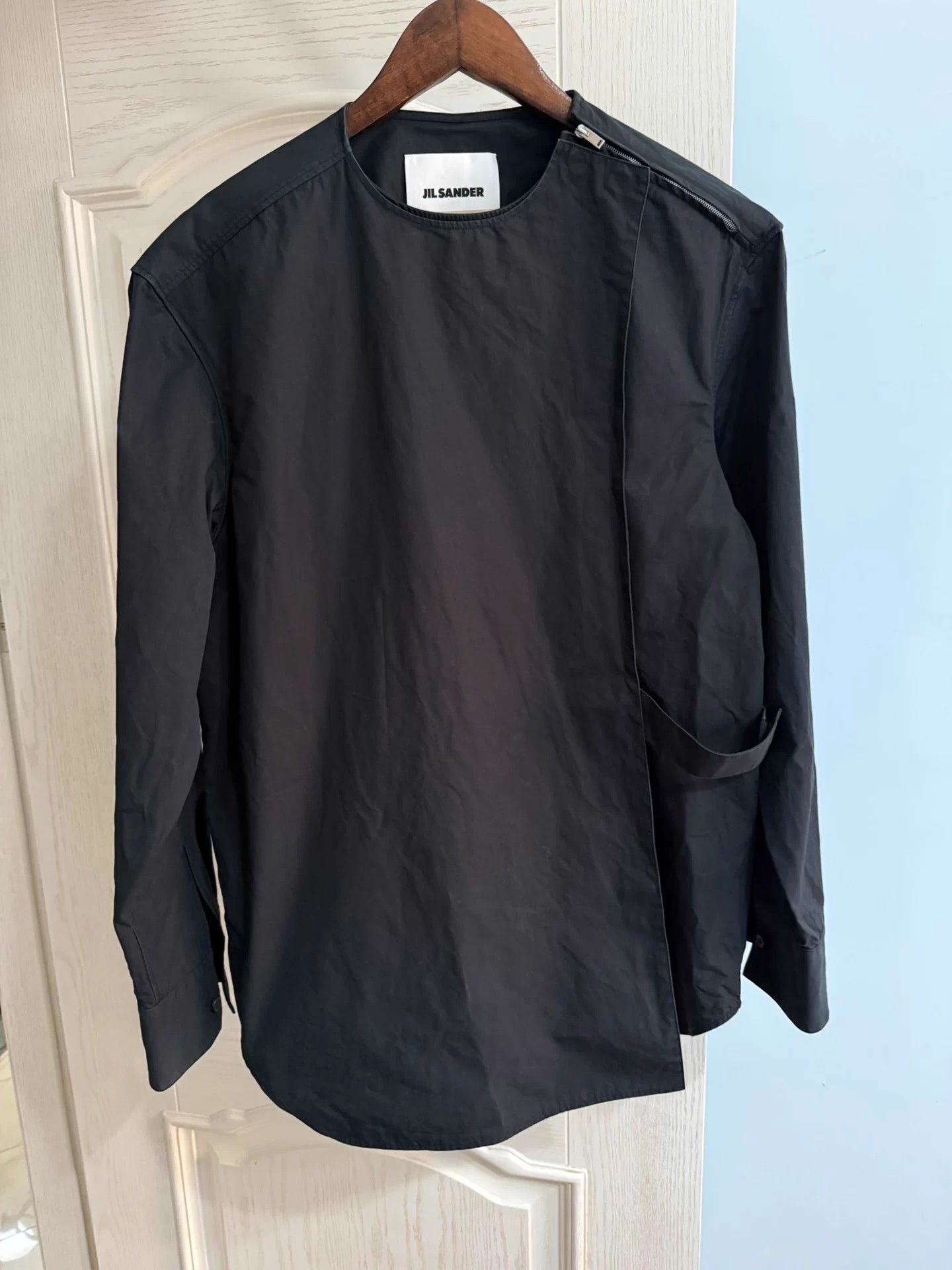 Jil Sander Jil Sander Men's Design Sharp Casual Shirt 9/10 Authentic Size US S / EU 44-46 / 1 - 1 Thumbnail