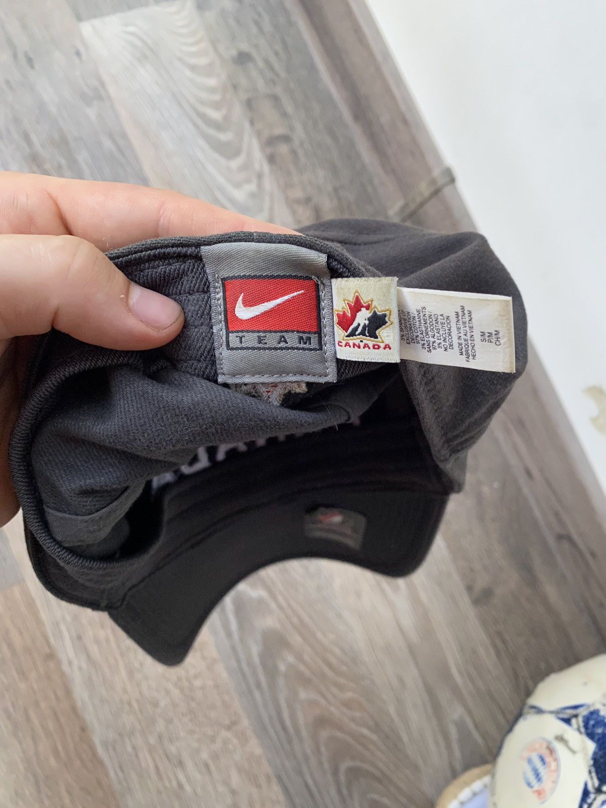 NHL × Nike × Vintage Vintage Nike Canada Cap Hockey IIHF Rare Swoosh Streetwear Size ONE SIZE - 5 Thumbnail