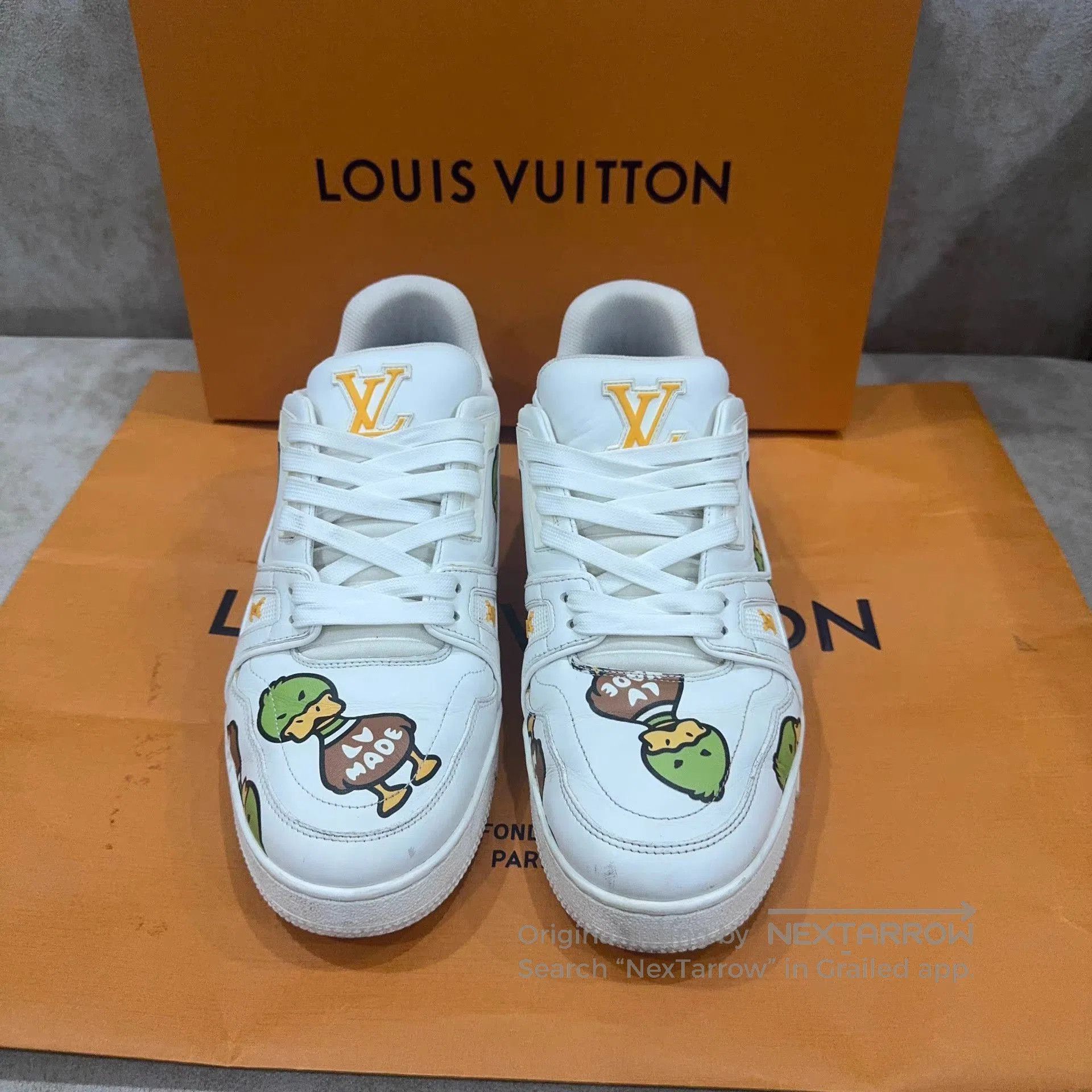 Louis Vuitton White Low-Top Sneakers with Cartoon Prints Size 7.5. Size US 7.5 / EU 40-41 - 2 Thumbnail