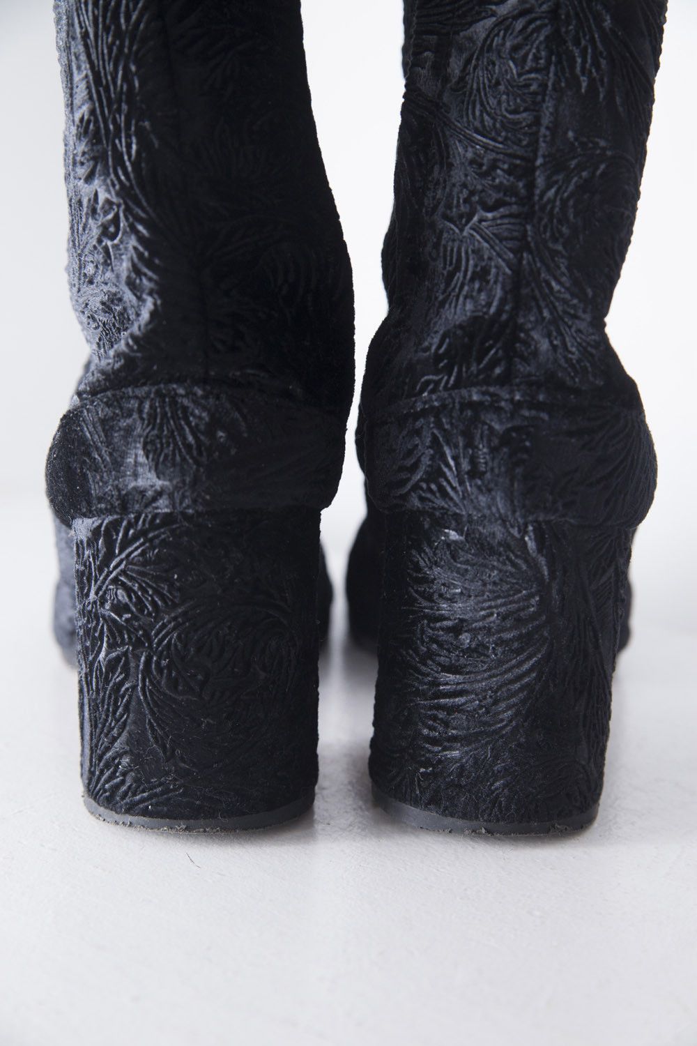 Maison Margiela 2014 velvet brocade tabi boots Size US 7 / IT 37 - 7 Thumbnail