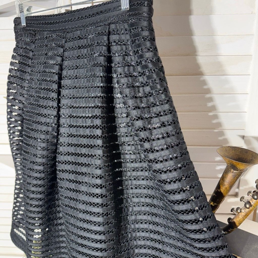 Vintage black skirt full swing midi mesh semi sheer fully lined 6 Size 28" / US 6 / IT 42 - 5 Thumbnail