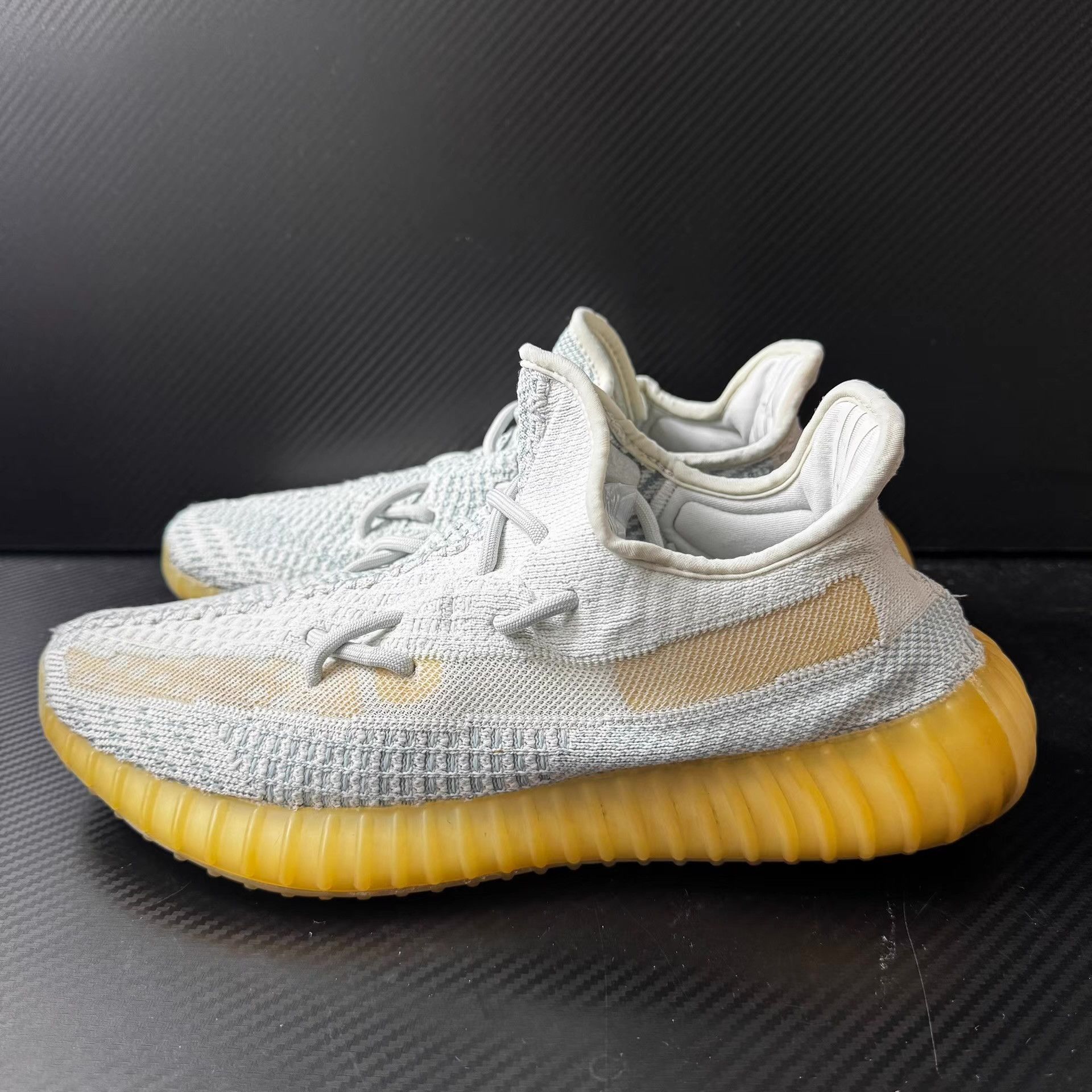 Adidas Adidas Yeezy 350 V2 Q11 Size US 10 / EU 43 - 1 Thumbnail
