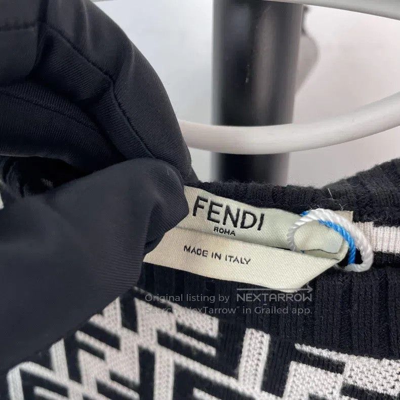 Fendi Fendi Black and white color-blocked cotton sweater Size XS / US 0-2 / IT 36-38 - 5 Thumbnail