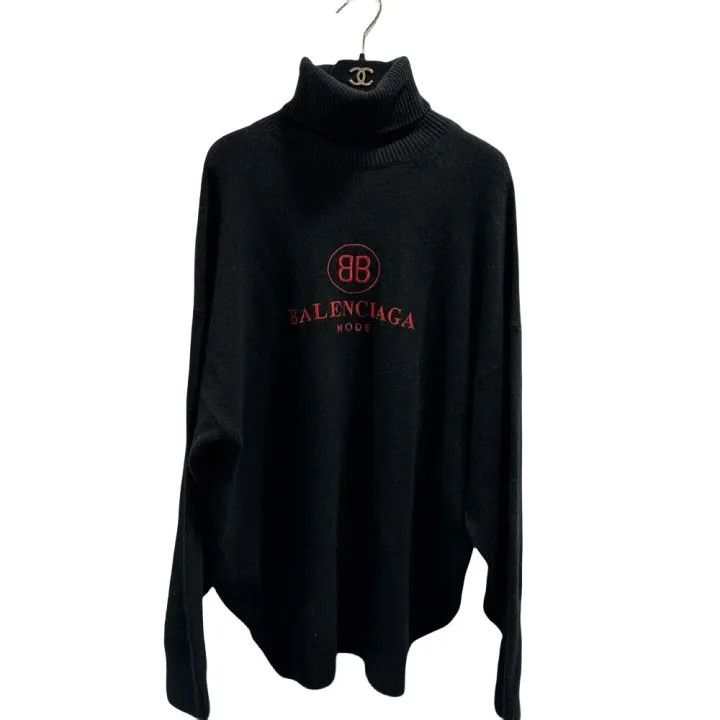 Balenciaga Balenciaga Red Embroidered Turtleneck Sweater 0079 Size M / US 6-8 / IT 42-44 - 1 Thumbnail
