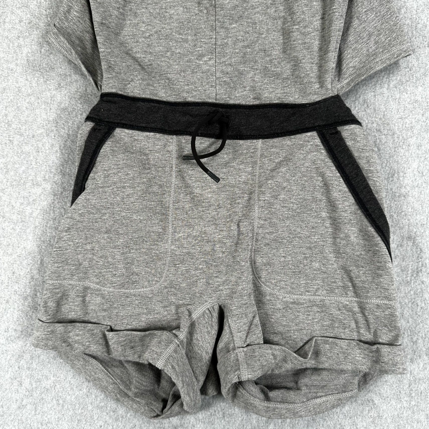 Vintage Ivivva Tennis Romper Womens 14 Gray Short Sleeve Zip One Piece Drawstring Waist Size 36" / US 14 / IT 50 - 3 Thumbnail