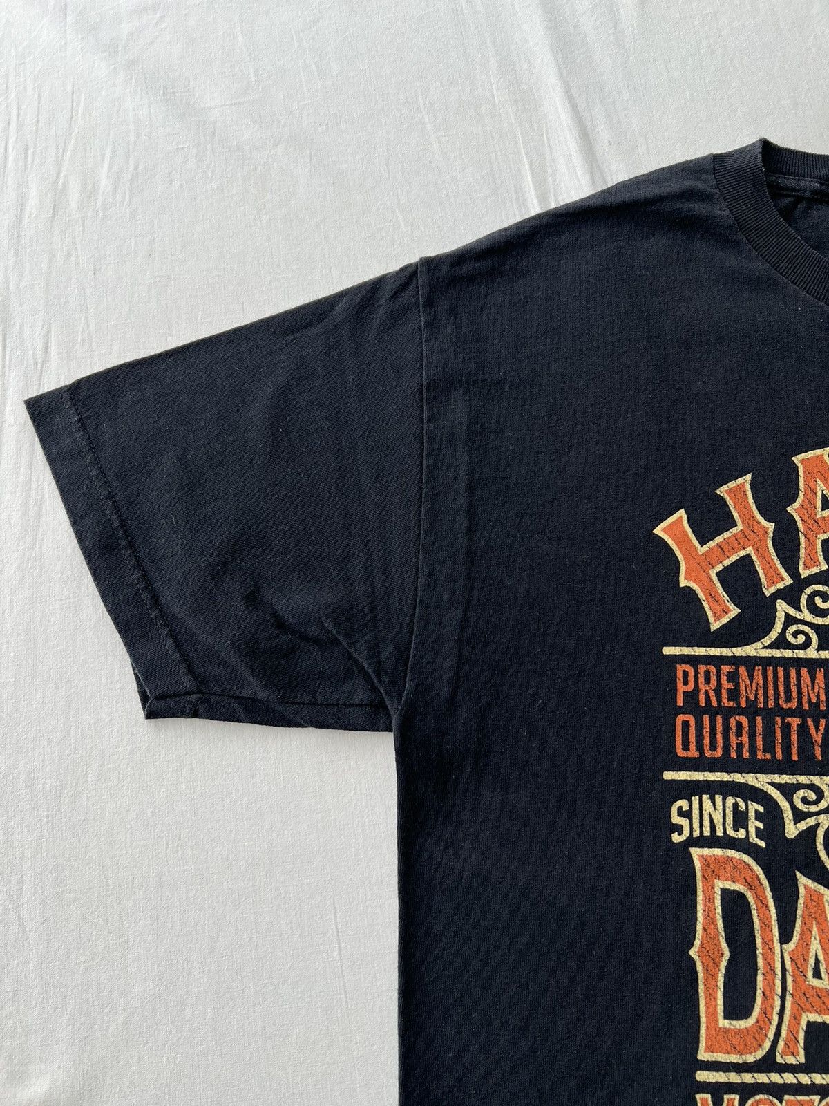 Harley Davidson Vintage 2016 Harley Davidson Bumblebee Stinger Black T-shirt Size US L / EU 52-54 / 3 - 9 Thumbnail