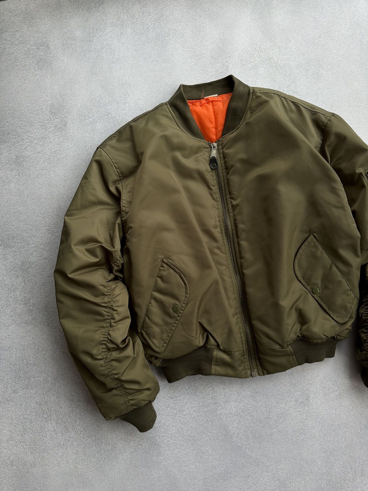 Vintage Vintage MA-1 Nylon Khaki Bomber Jacket Size US XL / EU 56 / 4 - 2 Thumbnail