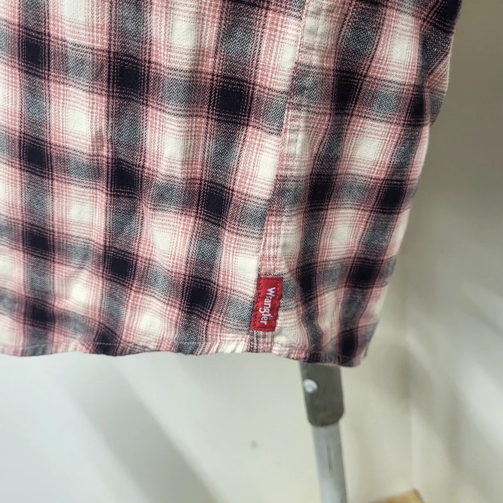 Wrangler Wrangler Shirt Western Plaid Long Sleeve Button-Up XL Tall Mens Coral Black Multicolor Casual Workwear Sed? (note: fix) Size US XL / EU 56 / 4 - 7 Thumbnail