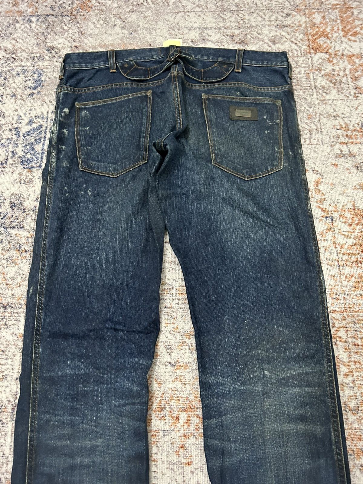 Dolce & Gabbana Dolce & Gabana Buckle Back Distressed Paint Denim Size US 34 / EU 50 - 5 Thumbnail
