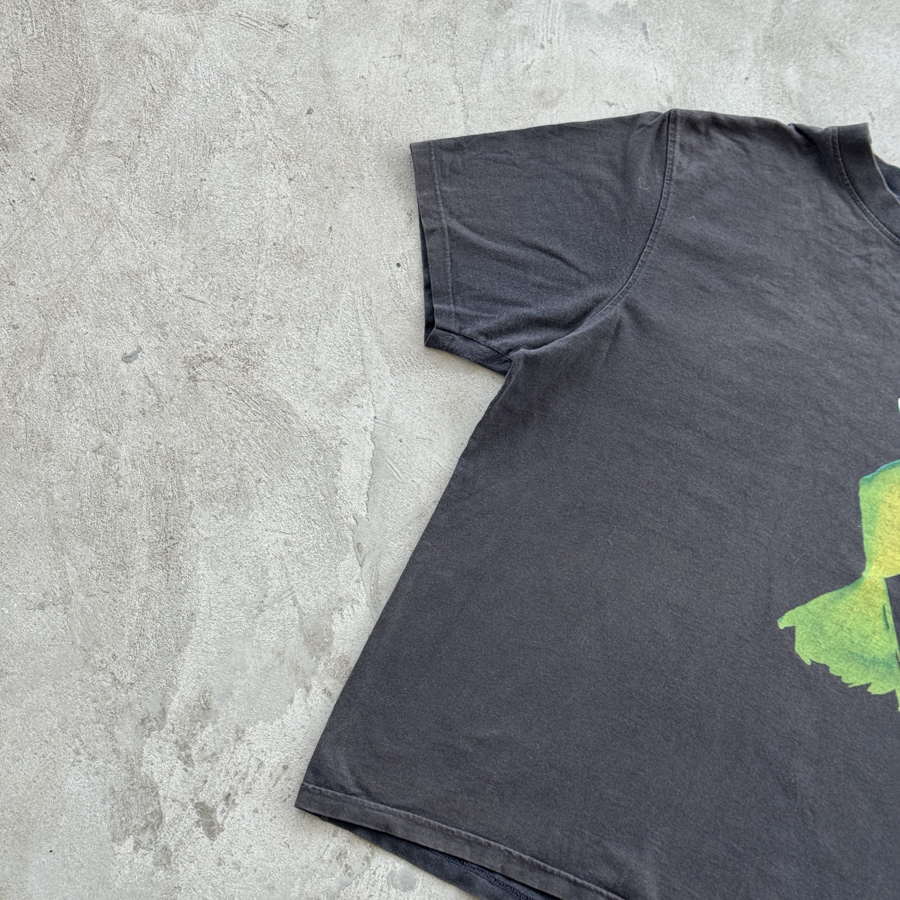 Billabong Billabong Vintage Y2K Graphic Tee Shirt Black Washed Medium Size US M / EU 48-50 / 2 - 3 Thumbnail