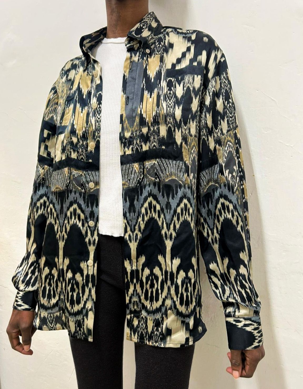 BIJAN Biyan Natural Silk Shirt – Gold/Black Pattern – S/M Size M / US 6-8 / IT 42-44 - 5 Thumbnail