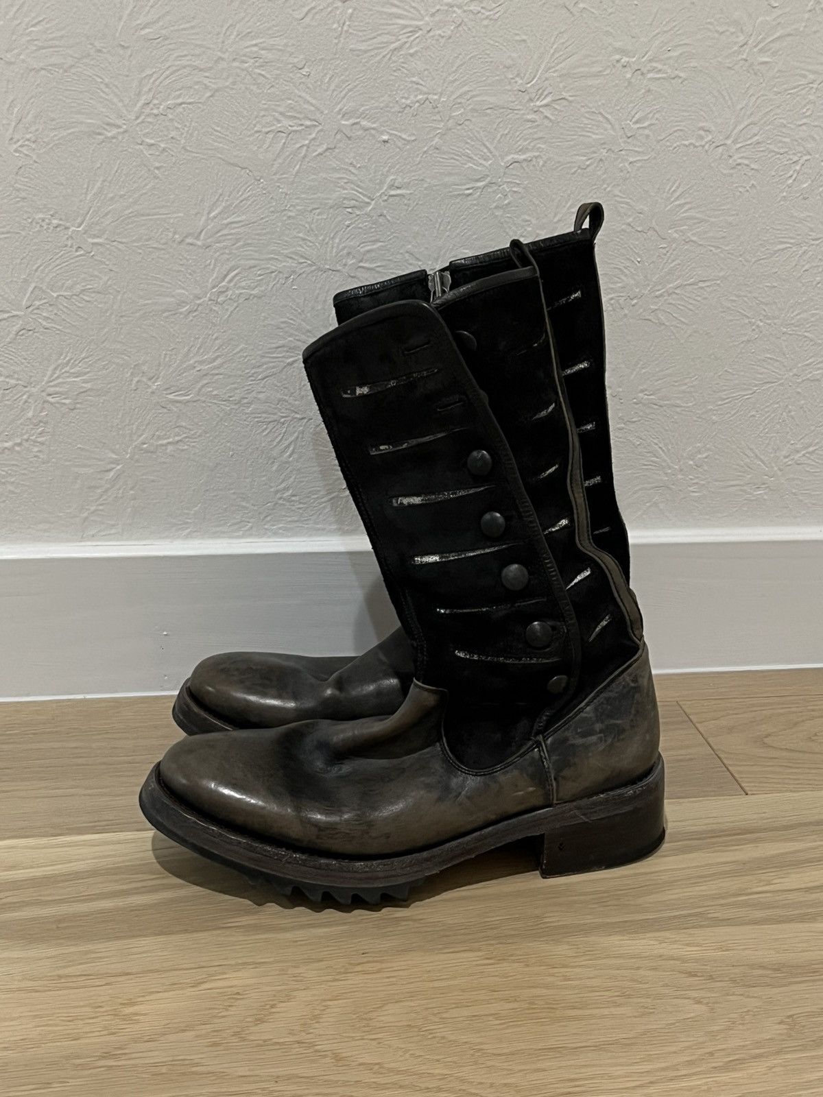 John Varvatos Thayer Tall Button Boot. Size 8.5 EU 41.5 Size US 8.5 / EU 41-42 - 21 Thumbnail