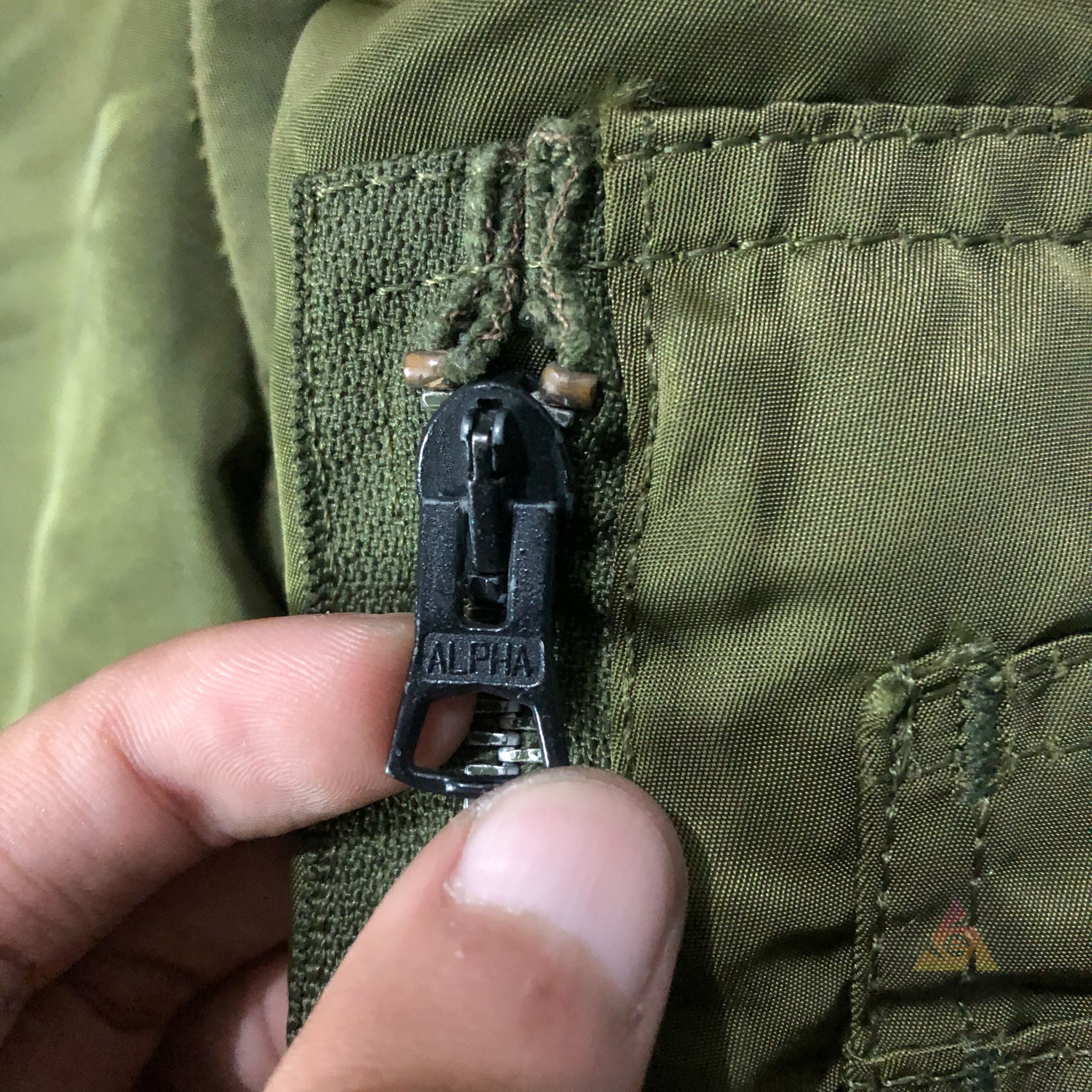 Alpha Industries Vintage Alpha Industries Flayer's Mil-J-32790J USAF MA-1 Size US L / EU 52-54 / 3 - 9 Thumbnail
