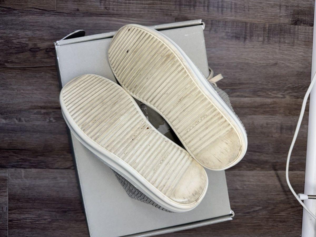 Rick Owens Drkshdw *** SOLD****Rick Owens DRKSHDW corduroy low-top sneakers Size US 9 / IT 39 - 5 Thumbnail