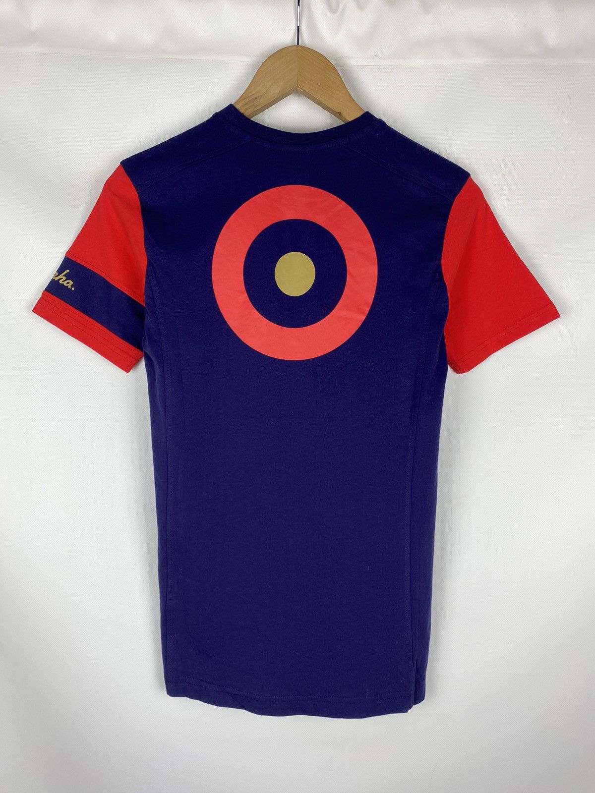 Rapha BNWT! Rapha Bradley Wiggins men’s cycling t shirt size Xs Size US XS / EU 42 / 0 - 13 Thumbnail