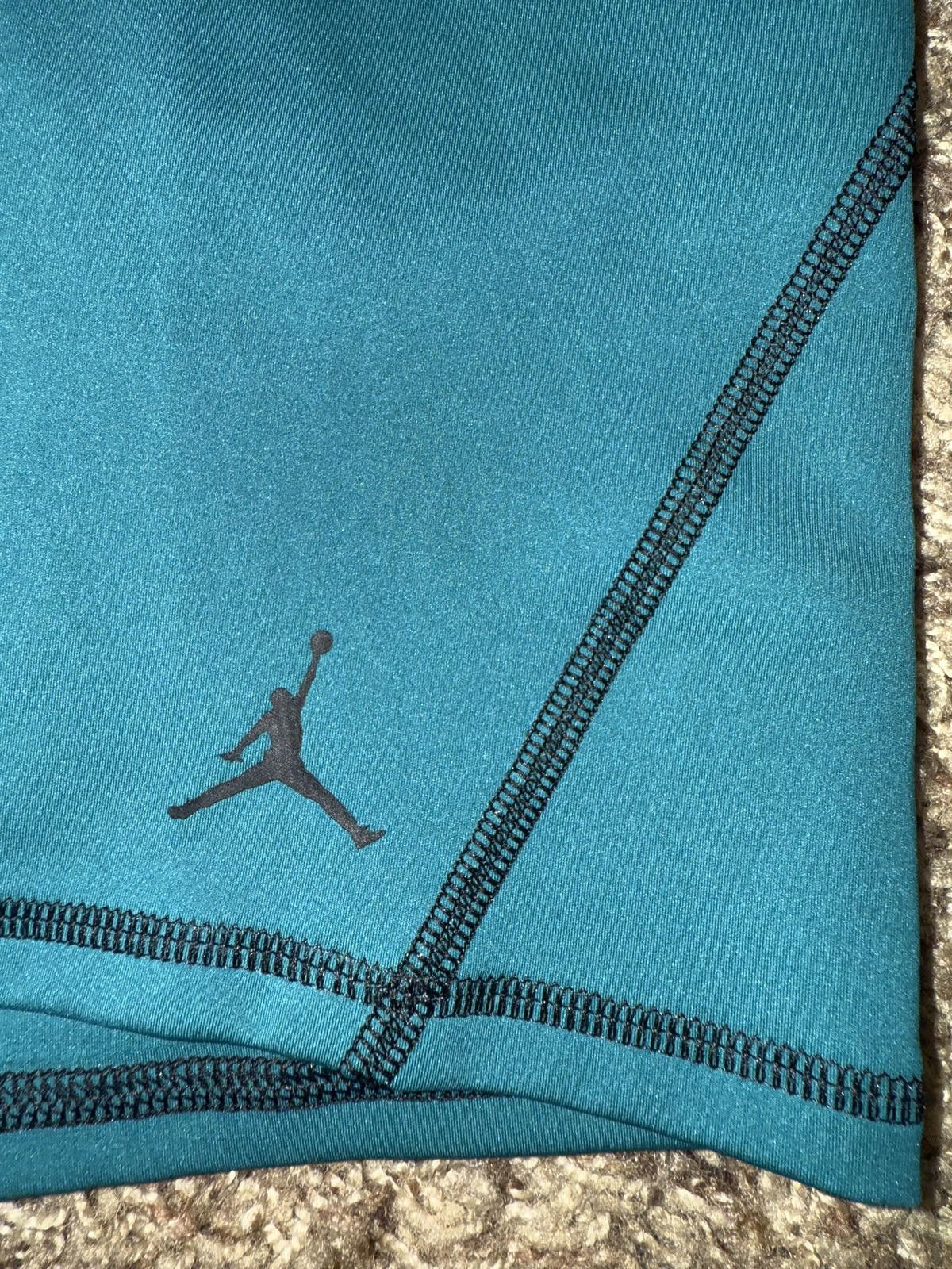 Nike Jordan Sport Women's 5" Compression Shorts Sample Size 26" / US 2 / IT 38 - 3 Thumbnail