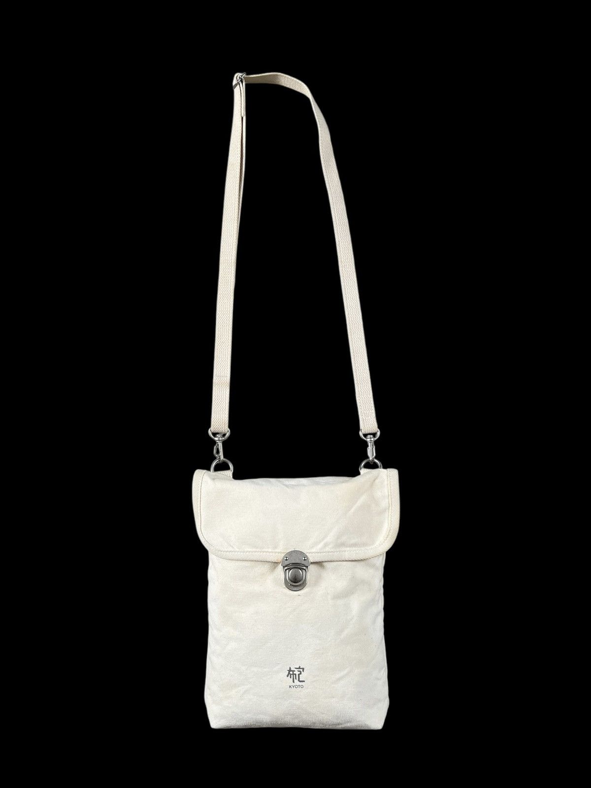 Handmade × Ichizawa Shinzaburo Hanpu × Japanese Brand Ichizawa Shinzaburo Hanpu 🇯🇵 Canvas Sling Bag Size ONE SIZE - 4 Thumbnail