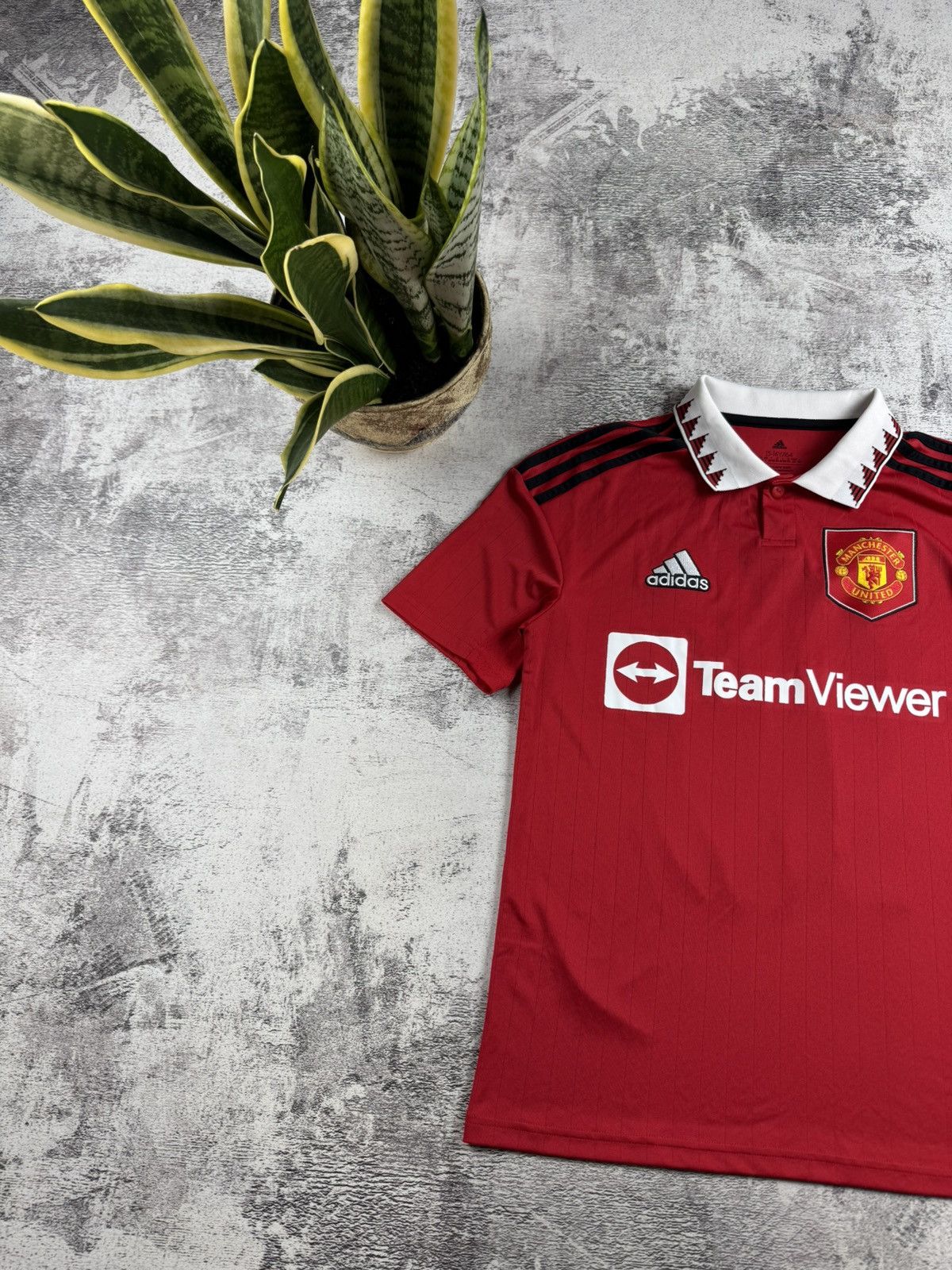 Adidas #10 Rashford Manchester United 2021 MU Men’s Soccer Football Shirt Jersey Polo Size US S / EU 44-46 / 1 - 4 Thumbnail
