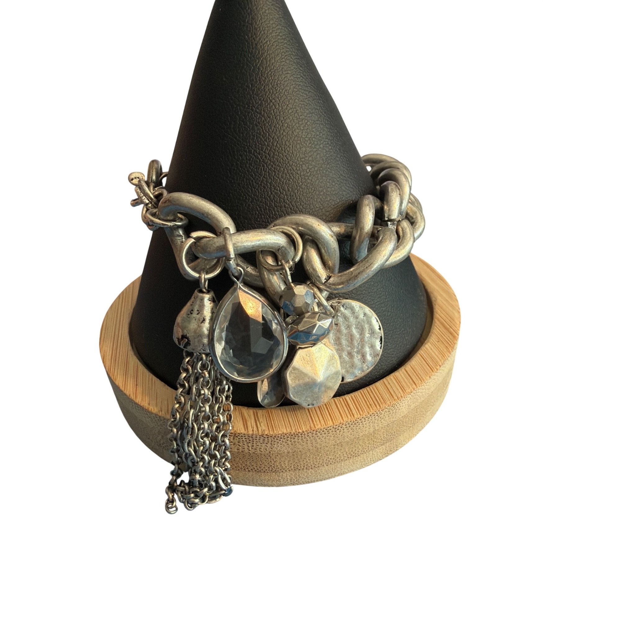 Other Chunky Silver Chain Link Bracelet Charms Crystal Tassel Togg Size ONE SIZE - 1 Thumbnail