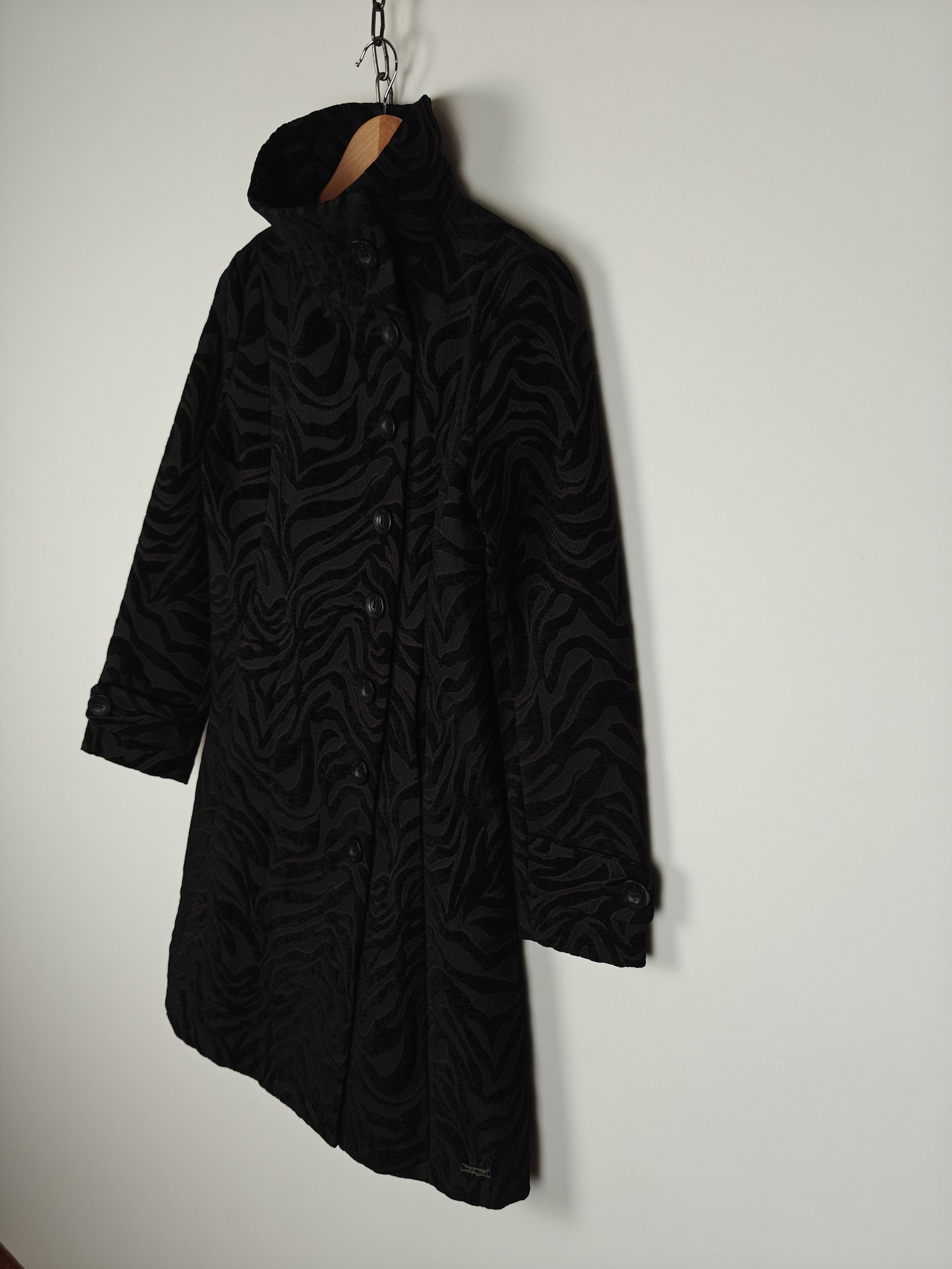 Desigual Desigual Coat Jacket Button Tiger Black size 36 Size S / US 4 / IT 40 - 6 Thumbnail