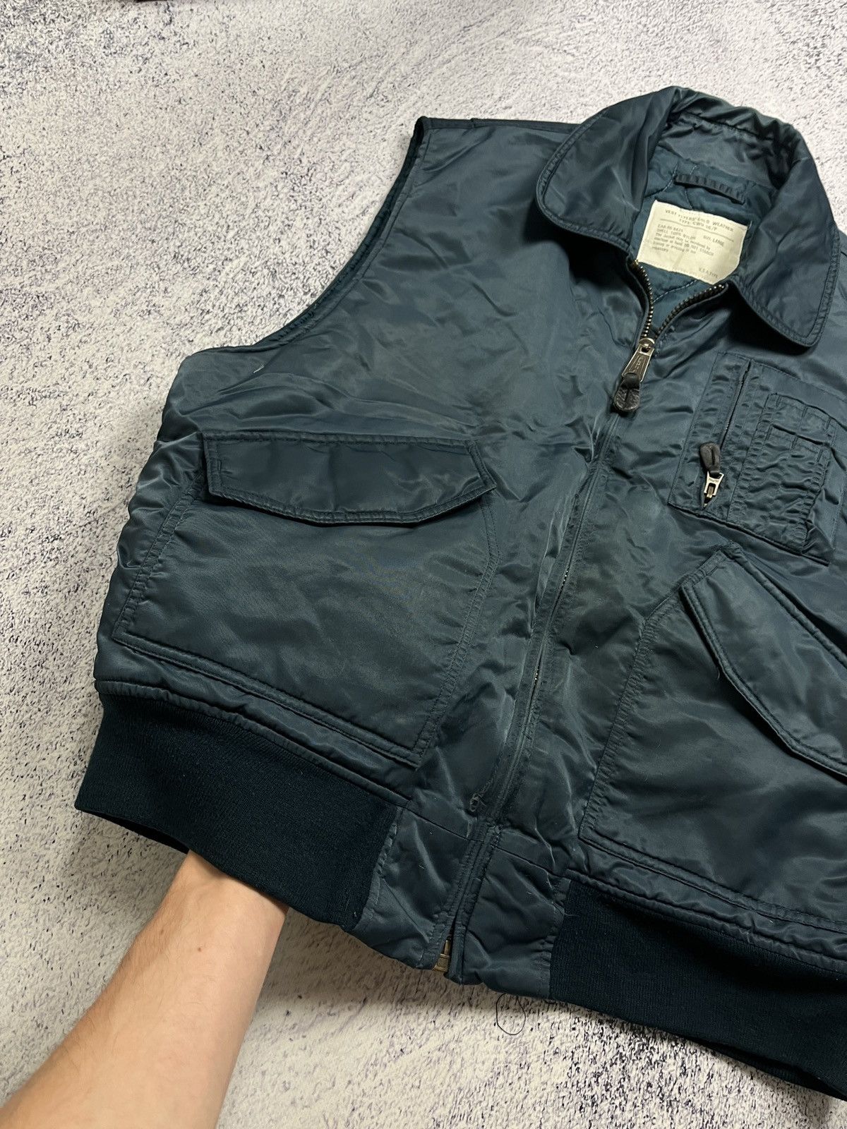 Japanese Brand × Vintage Vintage Military Vest Cold Weather Jacket Flyers CWU-36p Size US L / EU 52-54 / 3 - 10 Thumbnail