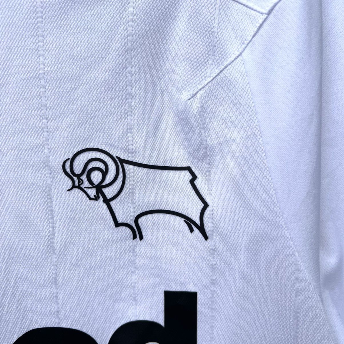 Umbro Derby County 2020 - 2021 Umbro Home Football Shirt Size US M / EU 48-50 / 2 - 4 Thumbnail