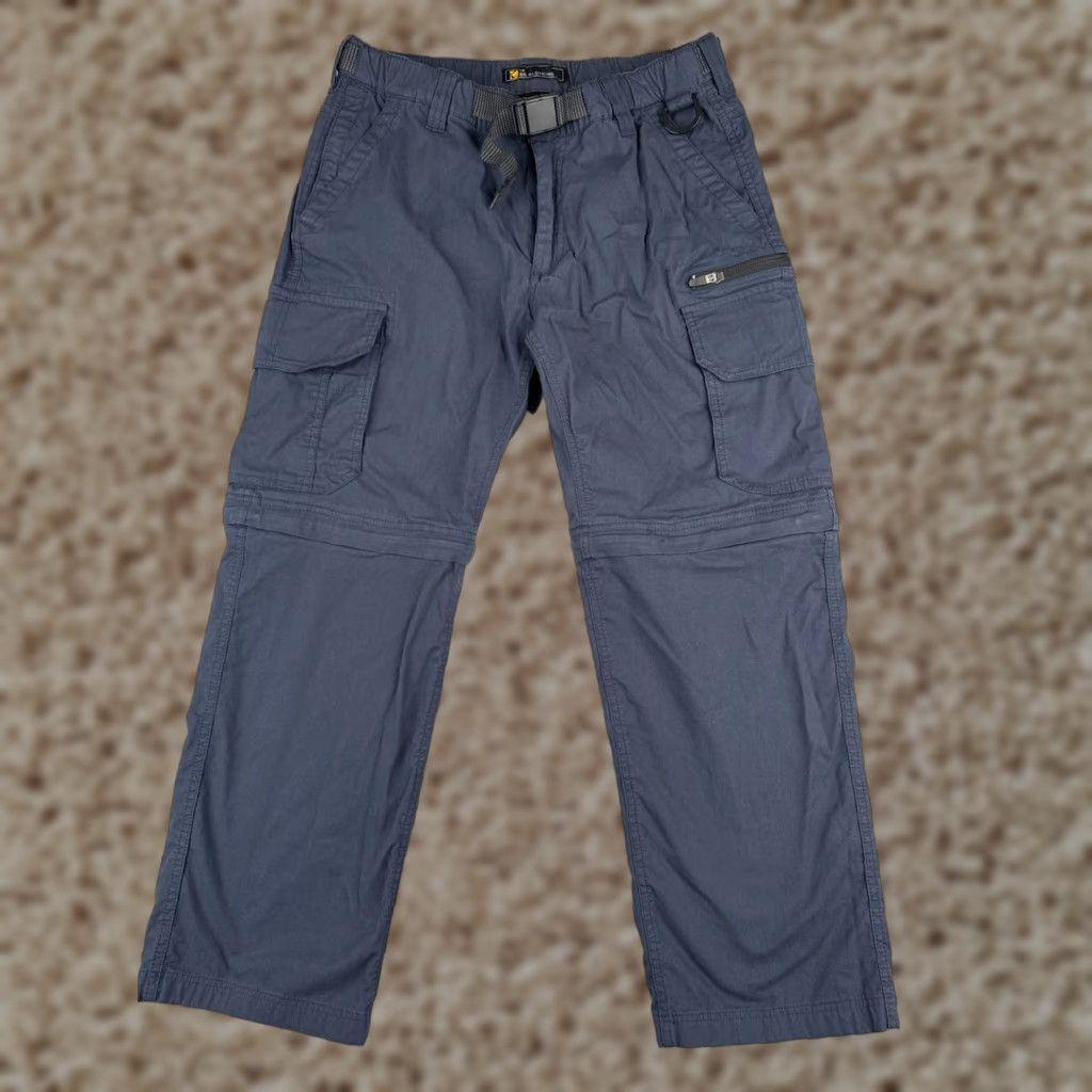 Vintage BC Clothing Cargo Pants Mens 32 Blue Convertible Belted Activewear 32x27 Size US 32 / EU 48 - 1 Thumbnail