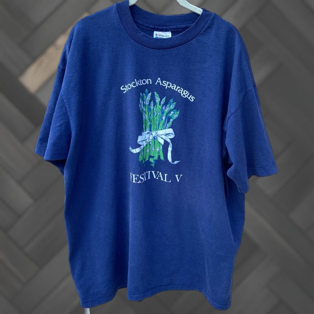 Hanes VINTAGE Stockton Asparagus Festival T-Shirt Blue Hanes Fifty-Fifty XXL 2XL Men Graphic 90s California 1990s Short Sleeve Crew Neck Shirt Mens Size US XXL / EU 58 / 5 - 1 Thumbnail