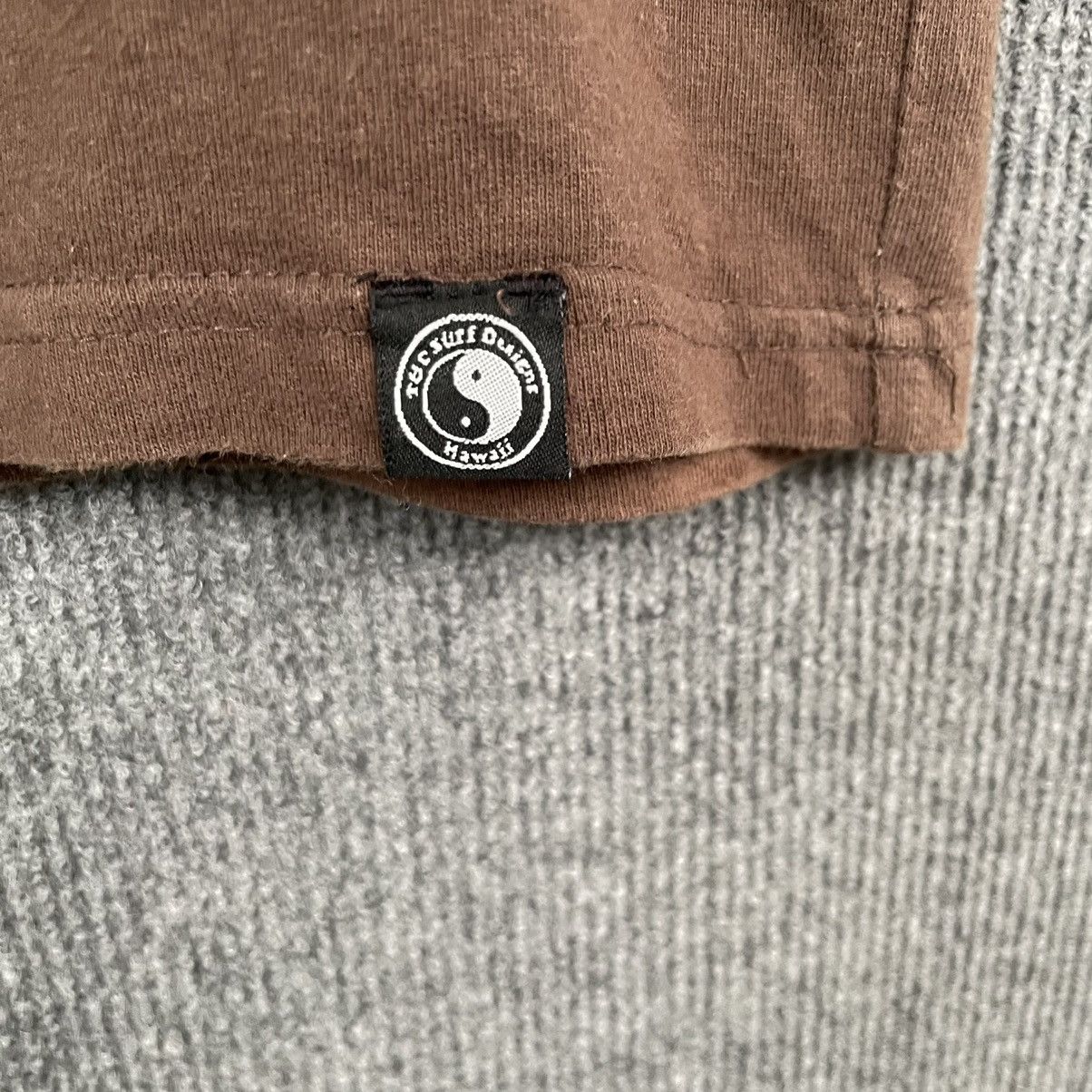 Vintage 2000s T&C Surf Ying Yang Logo Backhit Surfing T Shirt Size US M / EU 48-50 / 2 - 5 Thumbnail