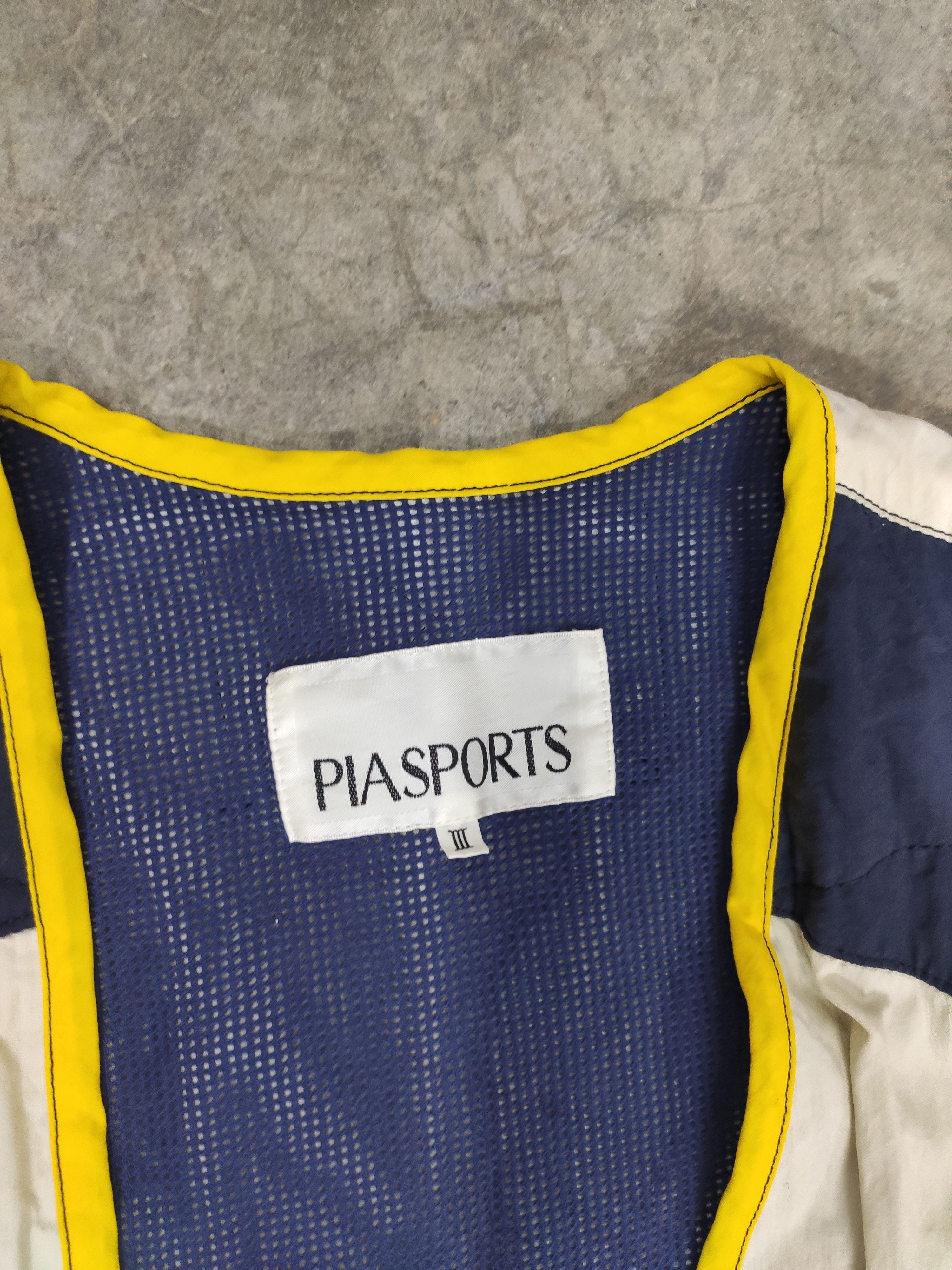 Sports Specialties 🔥 PIAA SPORTS vest racing riri zipper Size US L / EU 52-54 / 3 - 8 Thumbnail