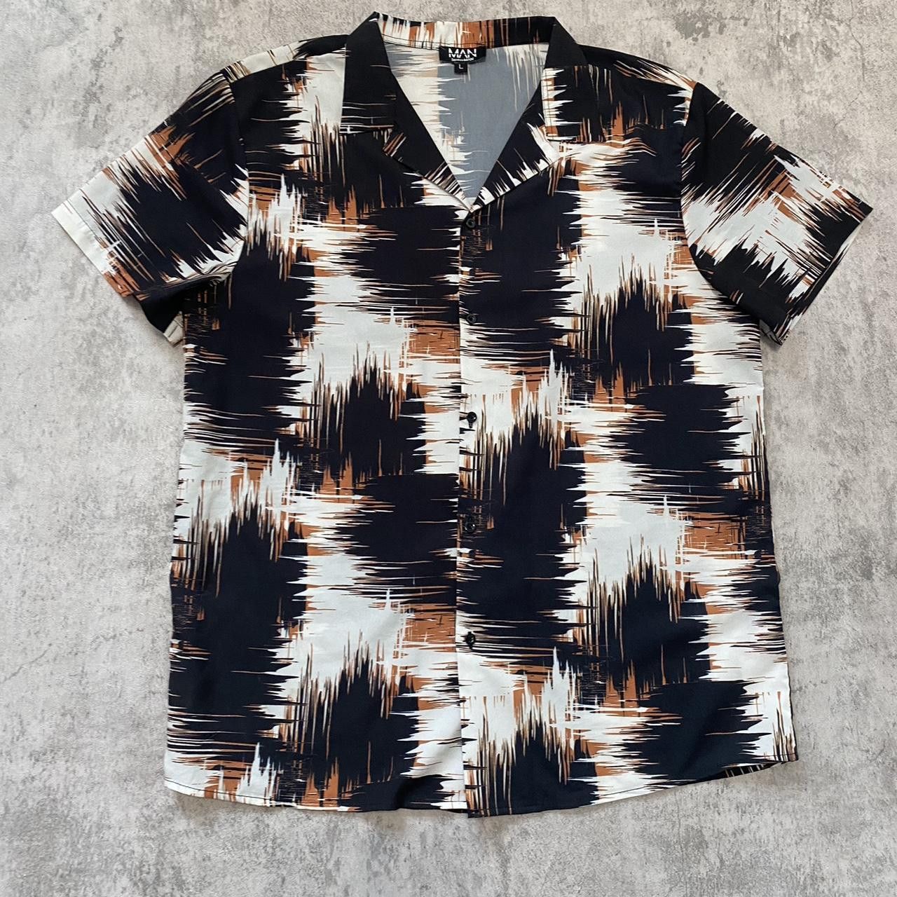Other Black and white orange short sleeve shirt Hawaii Size US L / EU 52-54 / 3 - 1 Thumbnail
