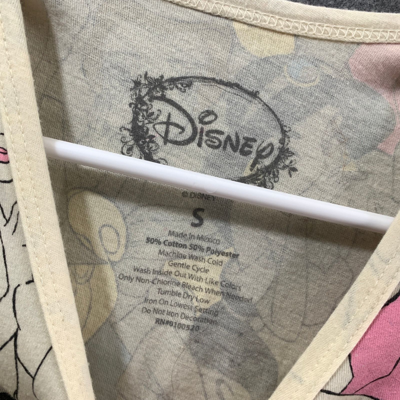 Disney Disney Tee Shirt Size Small Casual T Shirt Ladies Size S / US 4 / IT 40 - 3 Thumbnail