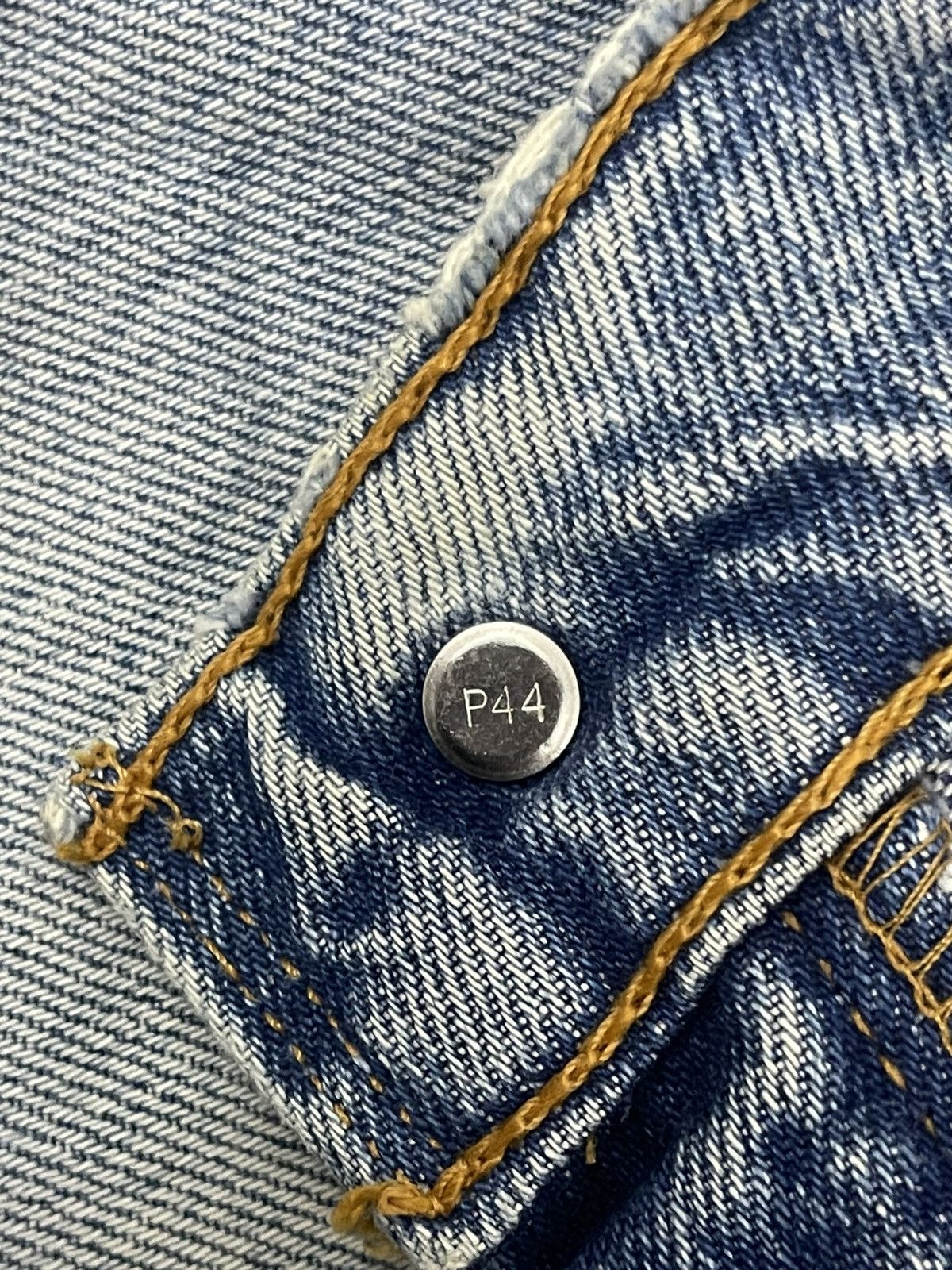 Levi's Vintage 90s Levi’s 613 Orange Tab Distressed Denim Size US 29 - 10 Thumbnail