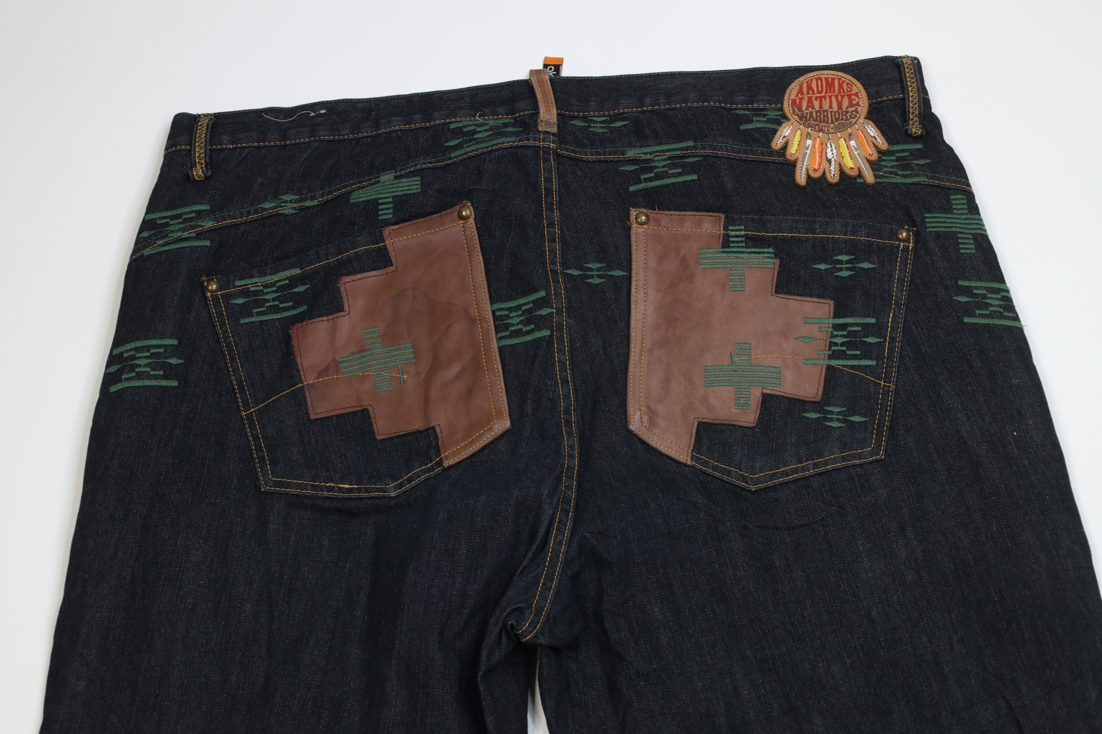 Vintage Vintage Y2K Streetwear Southwestern Baggy Wide Leg Jeans Size US 42 / EU 58 - 12 Thumbnail