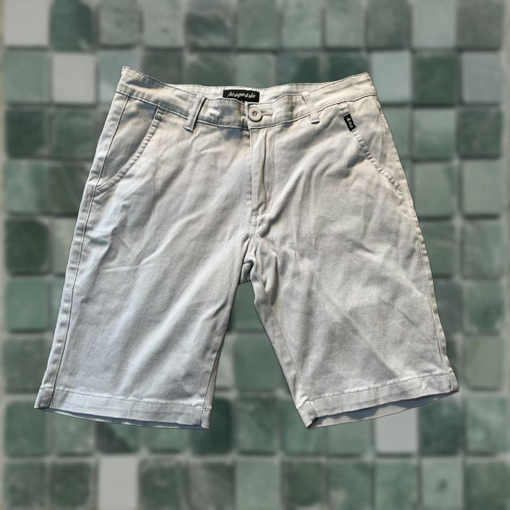 Vintage Aéropostale Women's Shorts Size 32 Waist Beige Walking Solid Low Rise Reg Regular Beige Womens Shorts 32 Aeropostale Size 24" / US 00 / IT 34 - 1 Thumbnail