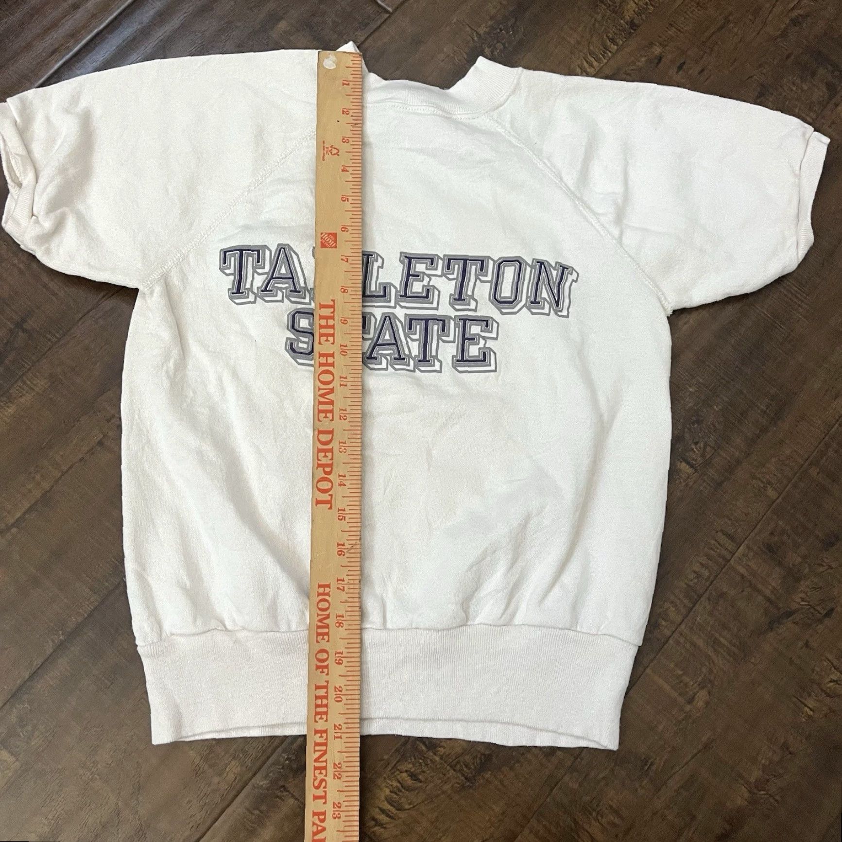 Vintage VINTAGE True Vintage Tarleton State University T-Shirt Small Graphic Print White 90s Mens Size US S / EU 44-46 / 1 - 5 Thumbnail