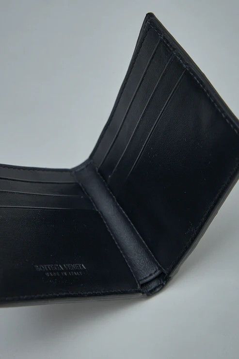 Bottega Veneta o1bcso1str0824 Size : OS / Cassette Bi-Fold Wallet Purse Size ONE SIZE - 2 Thumbnail