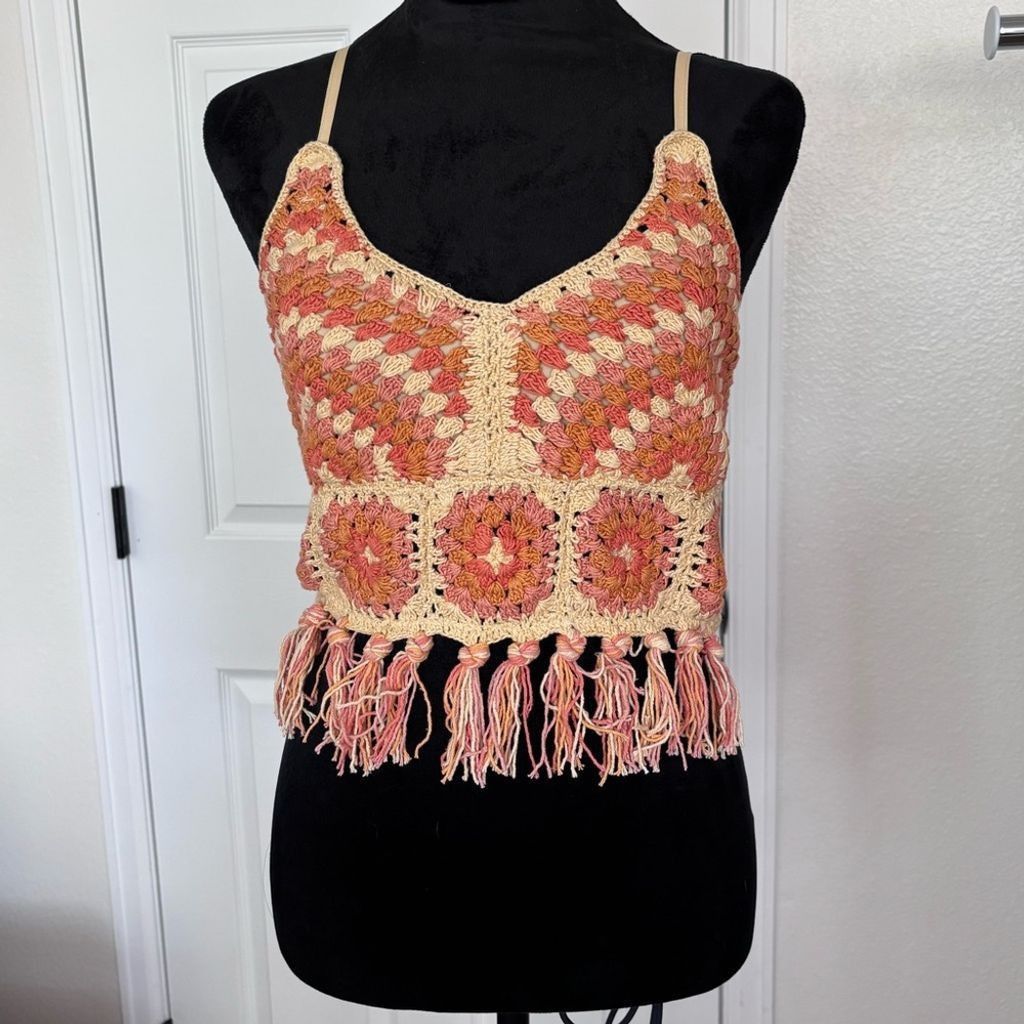 Other Crochet crop top BOG S NWT Size S / US 4 / IT 40 - 1 Thumbnail