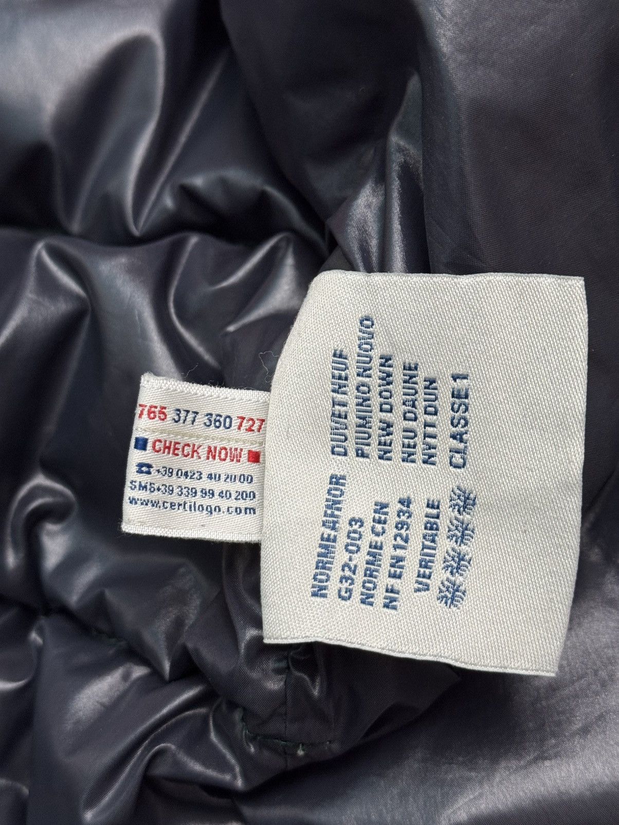 Moncler Moncler MAYA Size US L / EU 52-54 / 3 - 20 Thumbnail