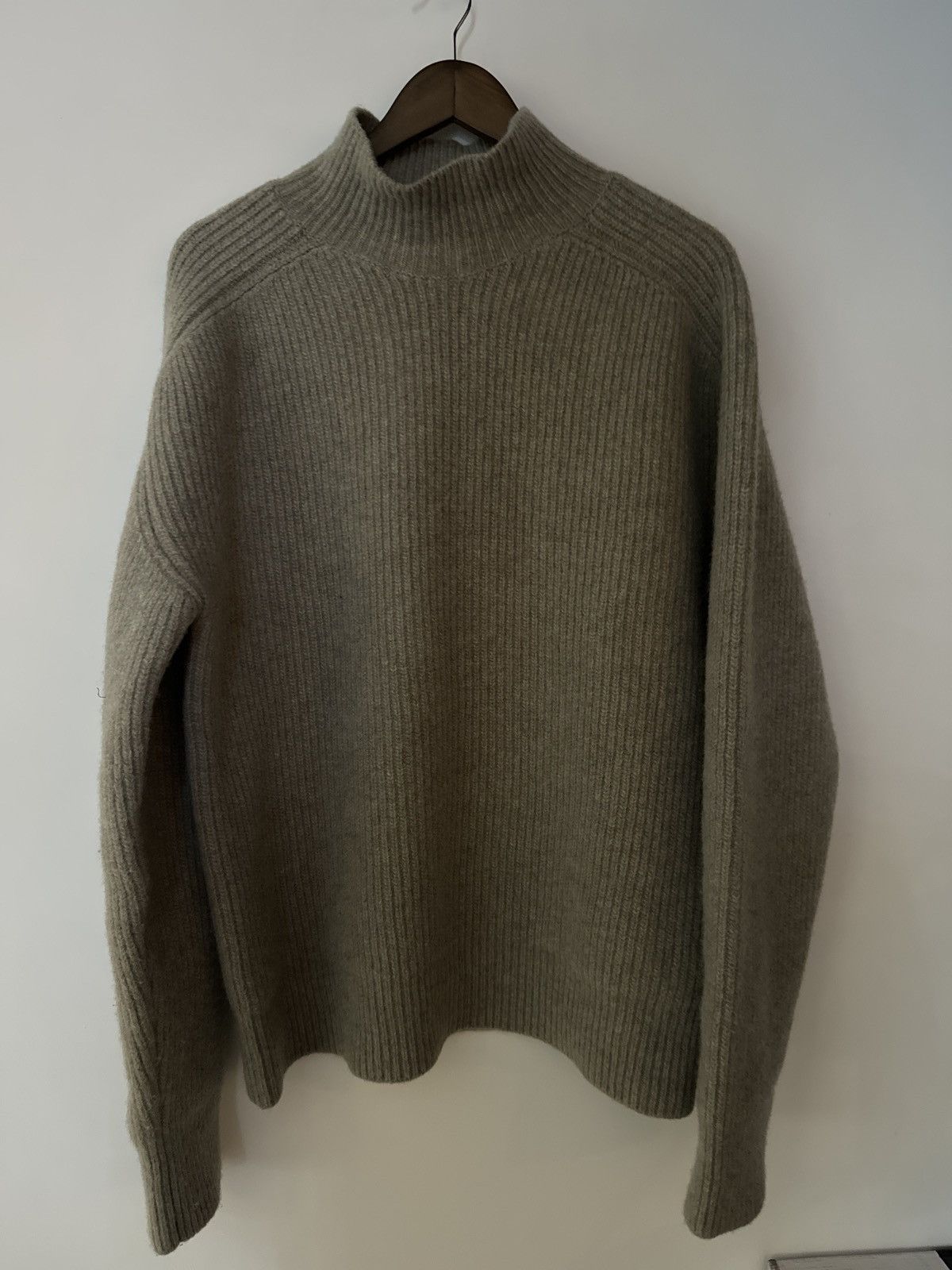 Bottega Veneta Bottega Veneta Wool Sweater Size US L / EU 52-54 / 3 - 1 Thumbnail