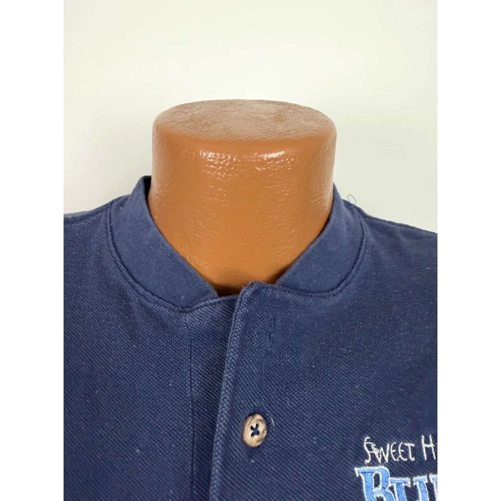 Vintage VINTAGE Belton 90s Pique Knit Henley Shirt Men L Blue Chicago Music Club Guitar USA Shirt Mens Large 90s Grunge Hipster Music Vintage Size US L / EU 52-54 / 3 - 3 Thumbnail