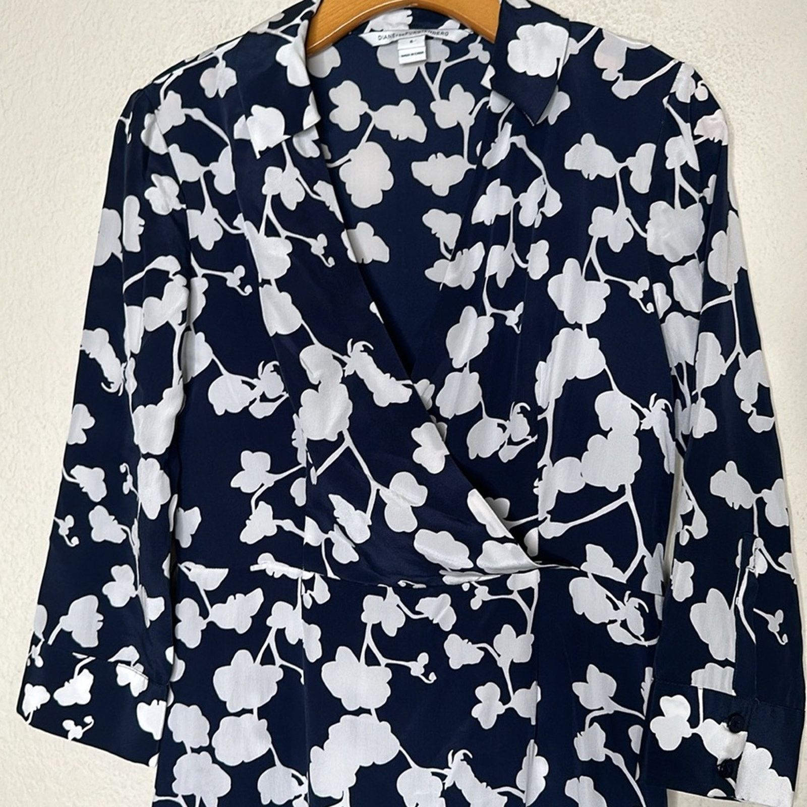NWOT Diane Von Furstenberg Silk Faux Wrap Dress Floral Sz 6