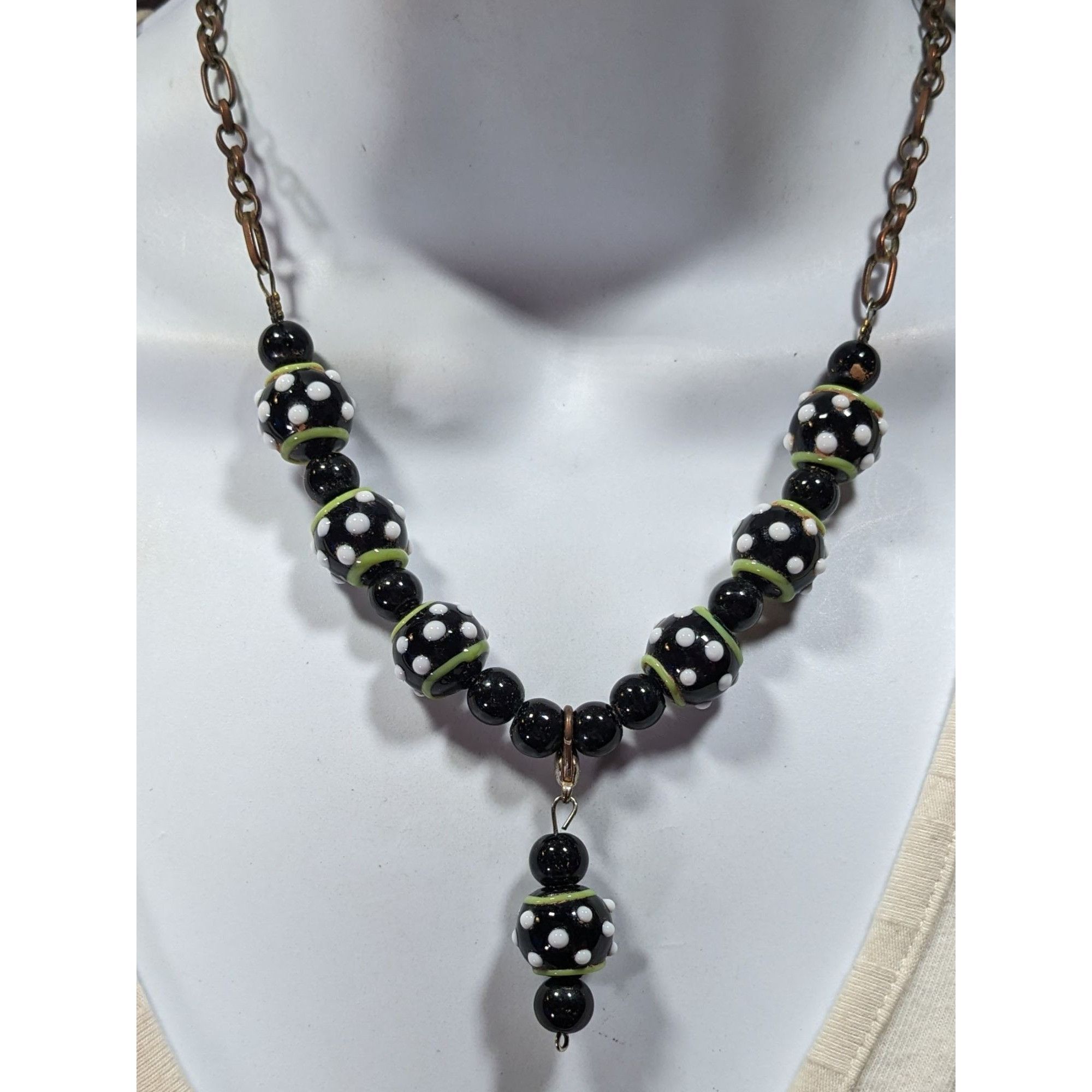 Handmade Quirky Handmade Black White And Green Glass Necklace Size ONE SIZE - 4 Thumbnail