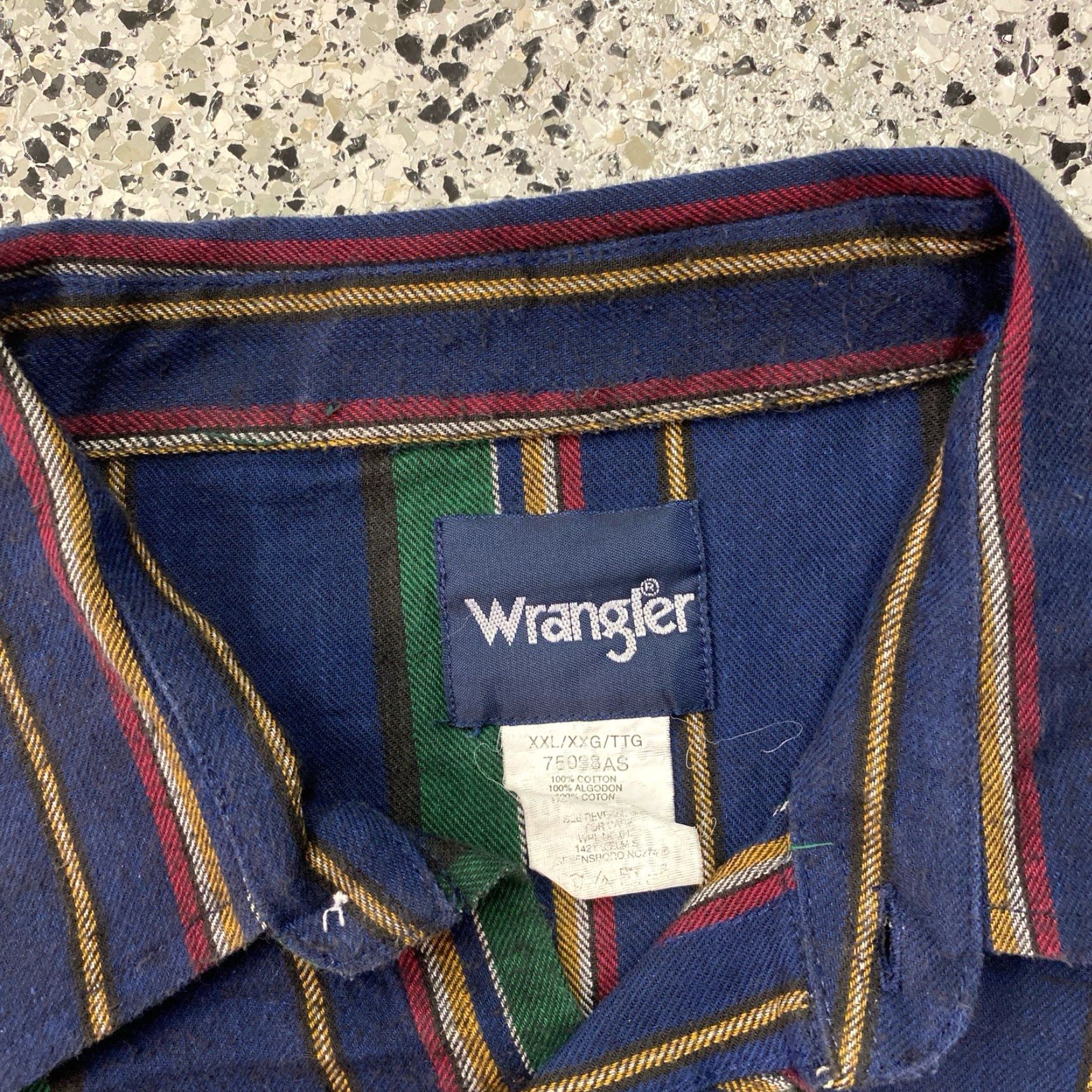 Wrangler VINTAGE Wrangler Pearl Snap Shirt Mens 2XL Flannel Long Sleeve Shirt Size US XXL / EU 58 / 5 - 2 Thumbnail