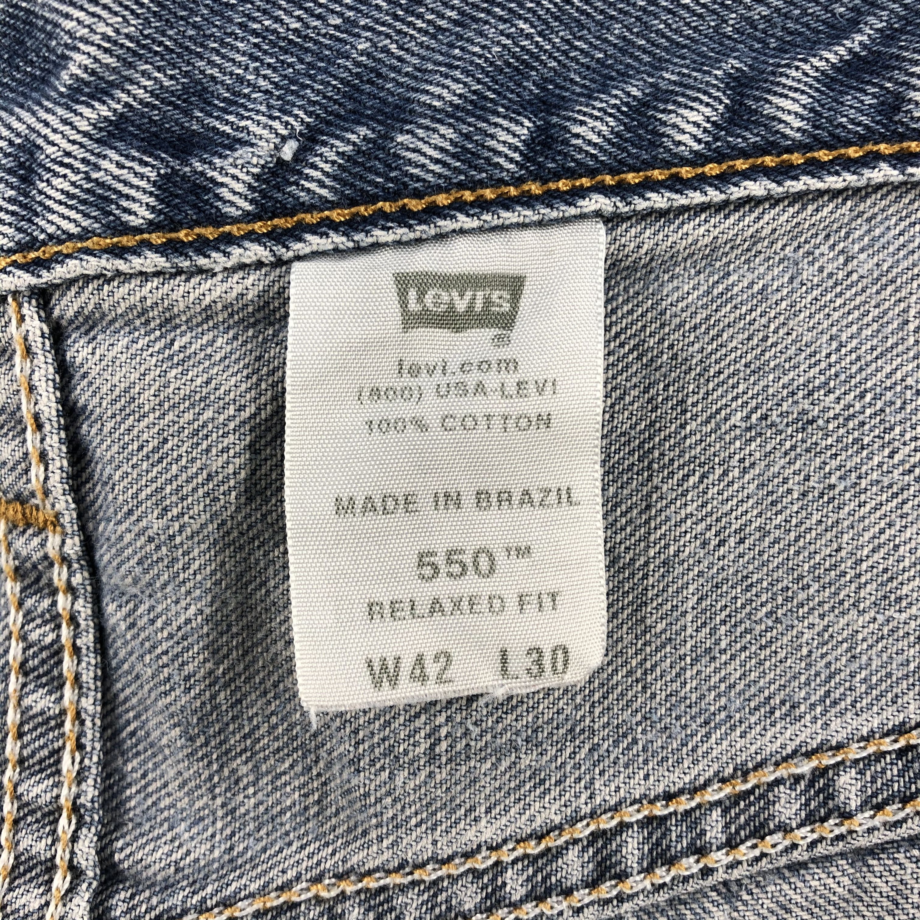 Levi's Vintage 90s Light Wash Levis 550 Jeans-J1709 Size US 41 - 12 Thumbnail