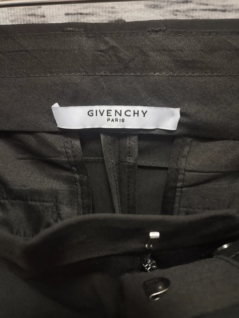 Givenchy Givenchy SizeM Men's side-striped dress shorts size M Size US 29 - 4 Thumbnail