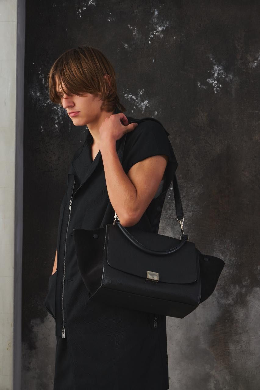 Celine Celine Trapeze Bag Black Leather and Velvet Trim Size ONE SIZE - 8 Thumbnail
