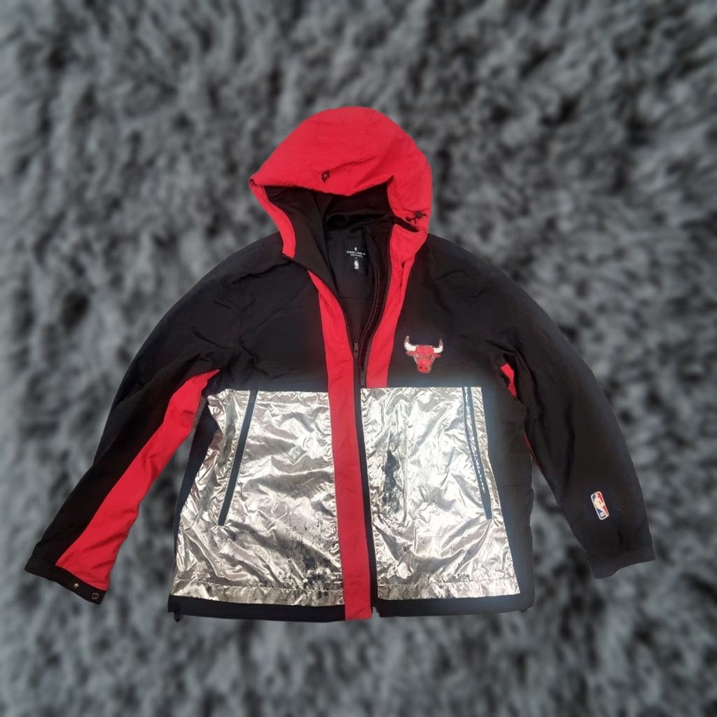 NBA VINTAGE Marcelo Burlon County of Milan by NBA Chicago Bulls Windbreaker Jacket XL Black Size US XL / EU 56 / 4 - 1 Thumbnail