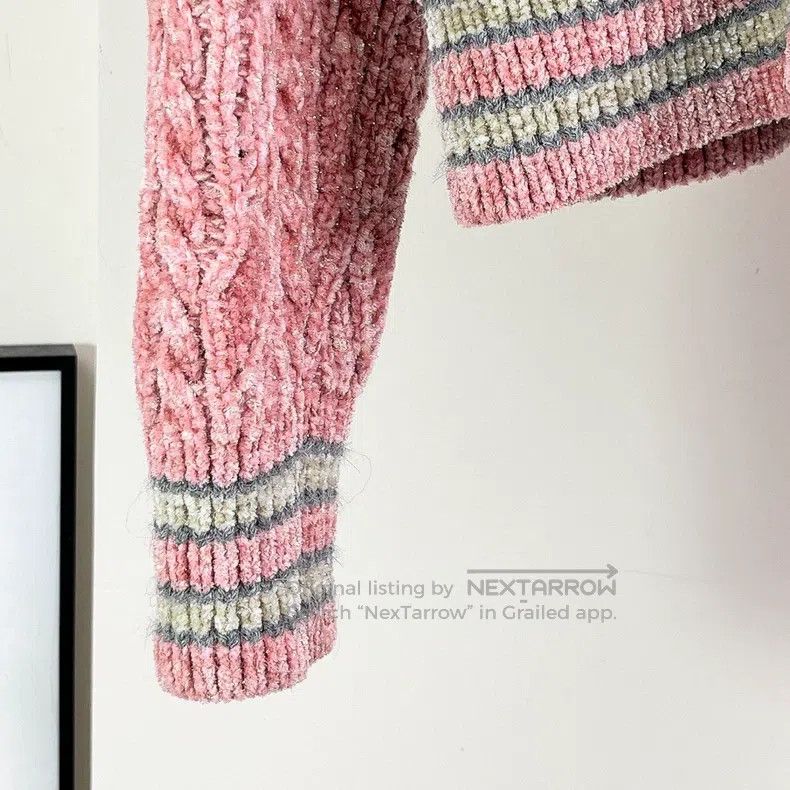 Chanel Chanel 22B pink mixed gold silk V-neck knitted cardigan co Size XS / US 0-2 / IT 36-38 - 5 Thumbnail